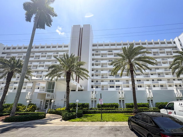 Bayshore Towers  photo 2